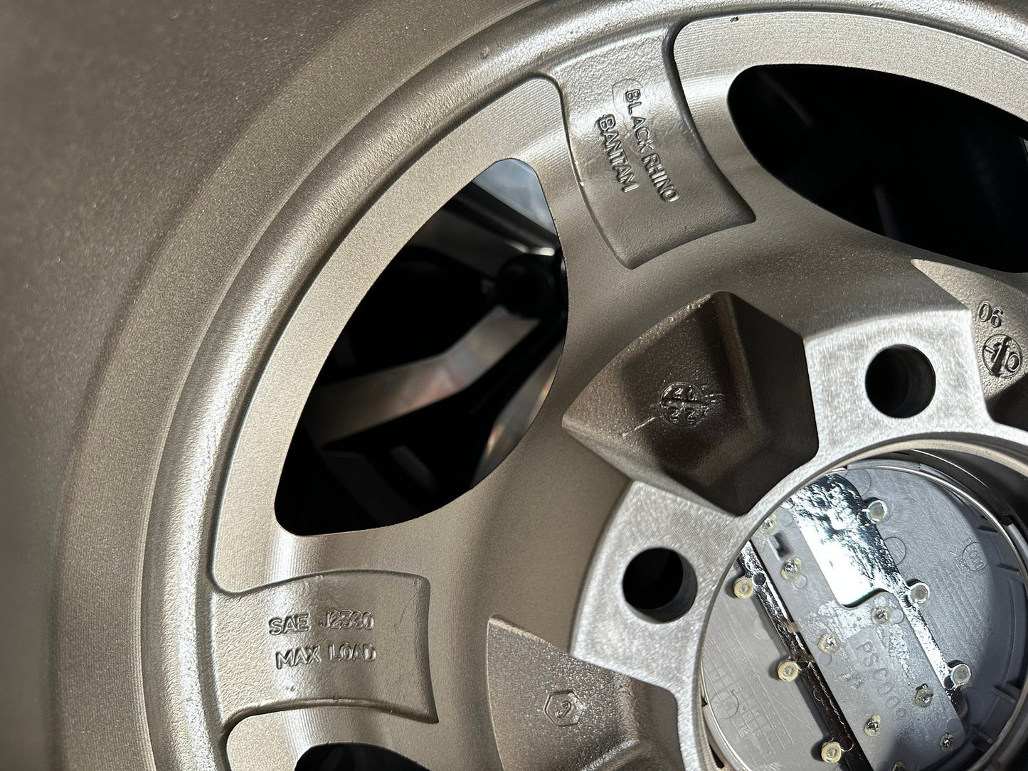 New 17X8.5 ET-10 Black Rhino Bantam Rim (4 wheel) Matt Bronze 6X139.7