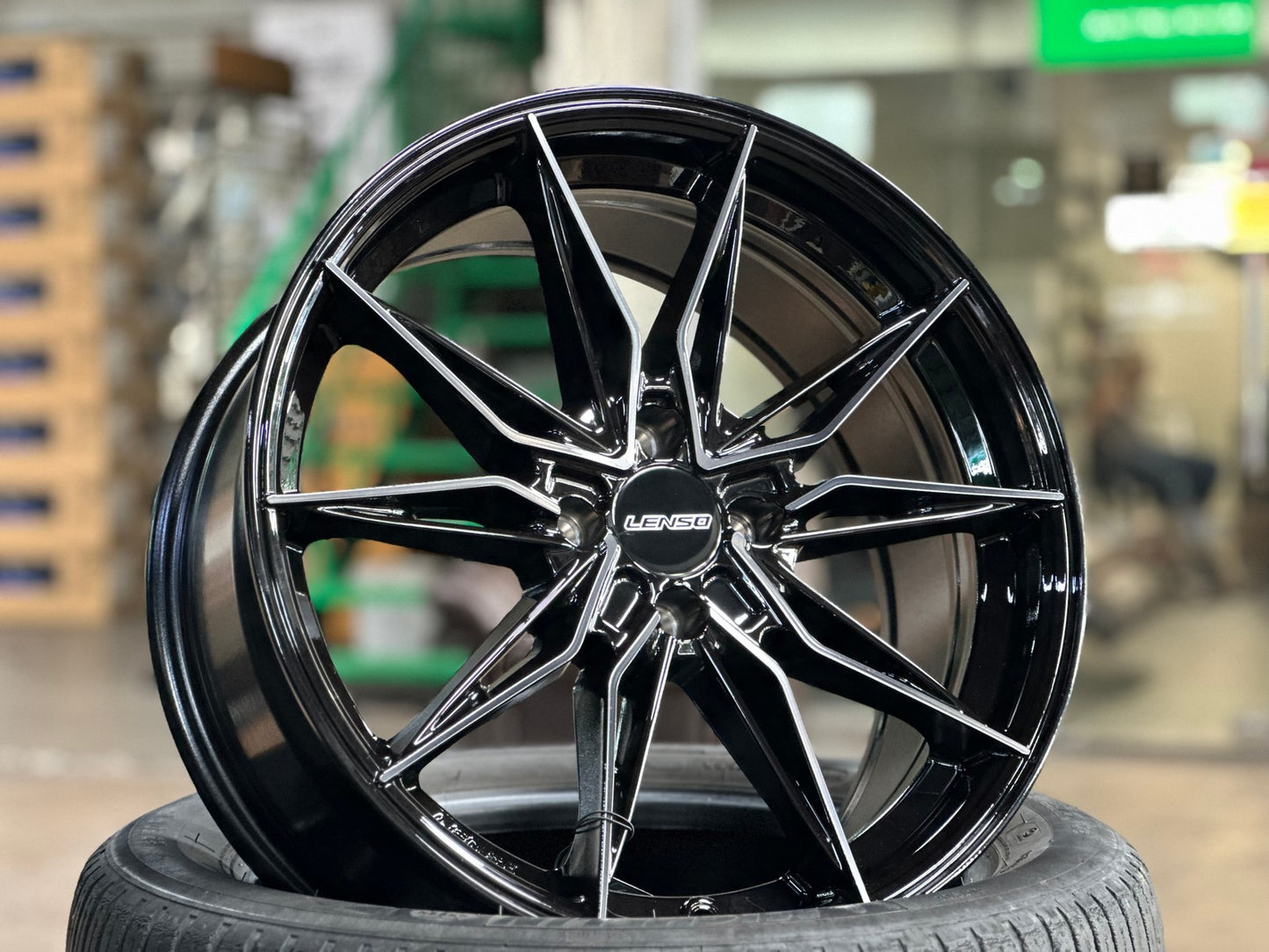 New 17X7.5 ET35 Lenso Barox Rim (4 wheel) Gloss Black 4X100