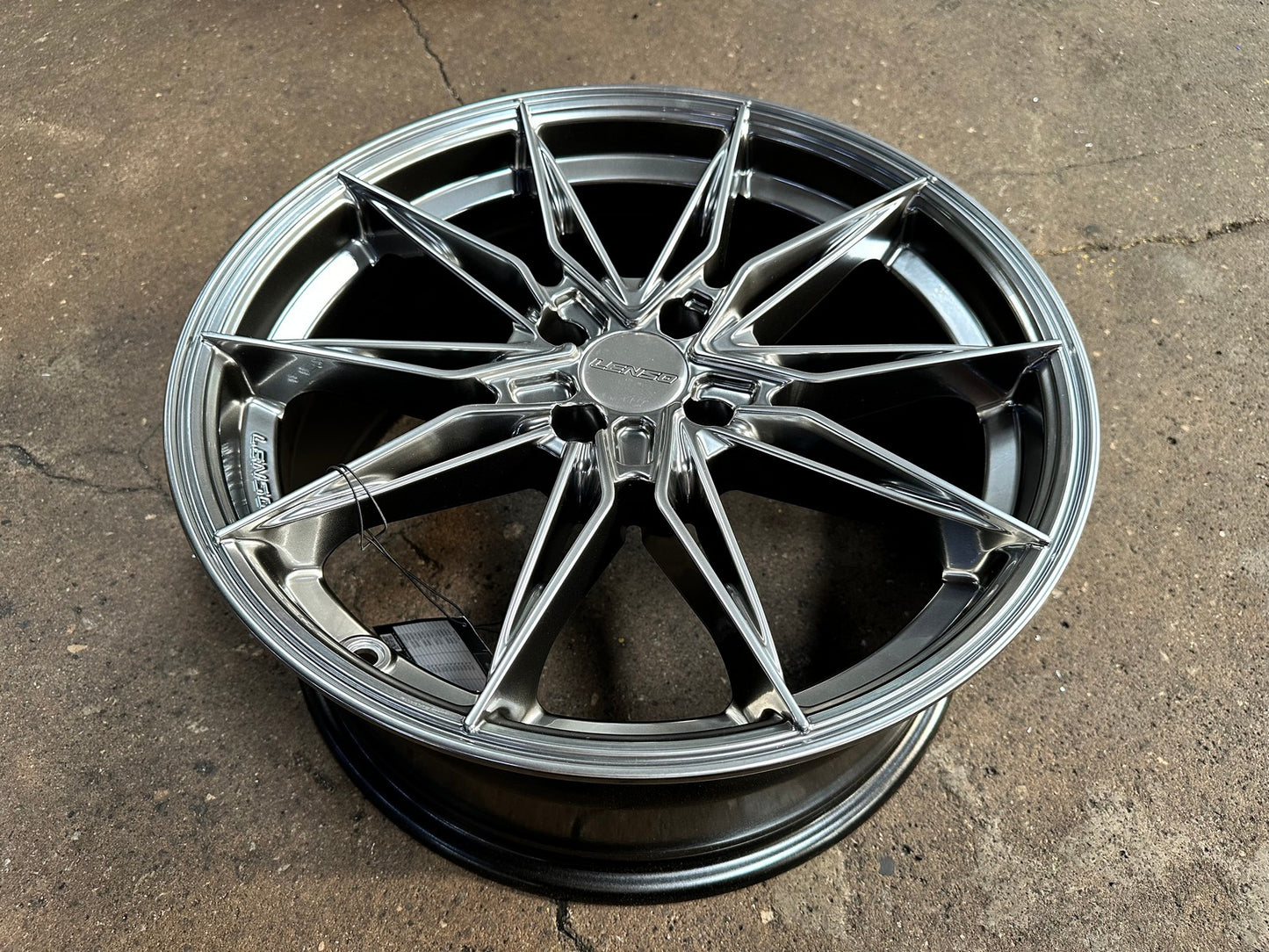 New 17X7.5 ET35 Lenso Barox Rim (4 wheel) Hyper Black 4X100