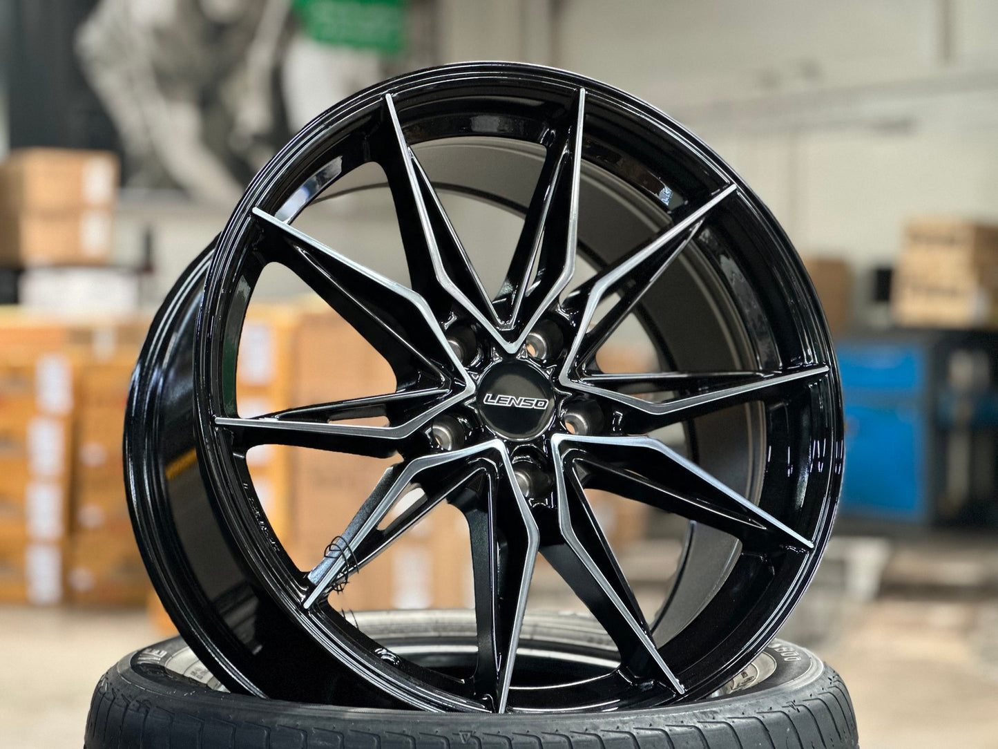 New 18X8.5 ET35 Lenso Barox Rim (4 wheel) Gloss Black 5X114.3