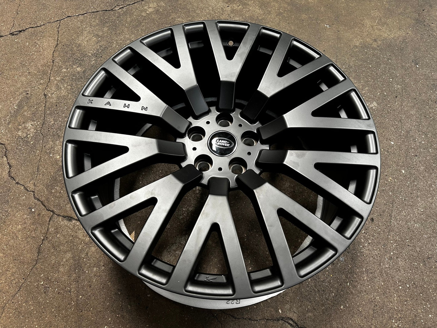 New 22X9.5 ET35 Overdrive Forged Kahn Rim (5 wheel) Matt Black 5X120