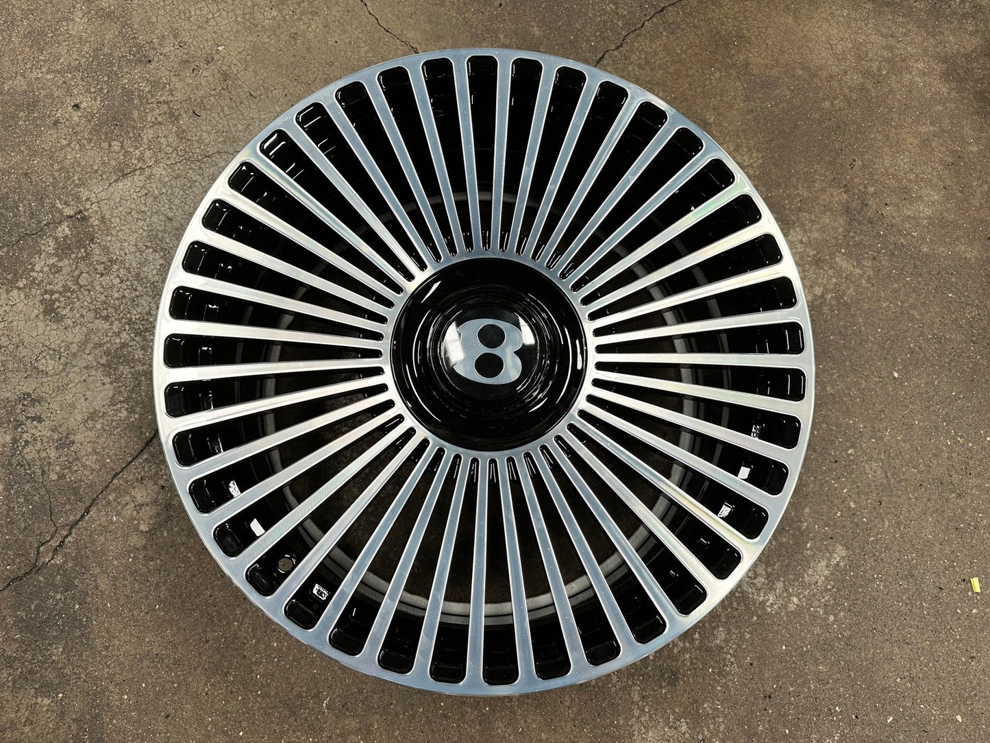 New 21X9.5 ET32 Overdrive Forged Mansory Rim (4 wheel) Gloss Black PF 5X112