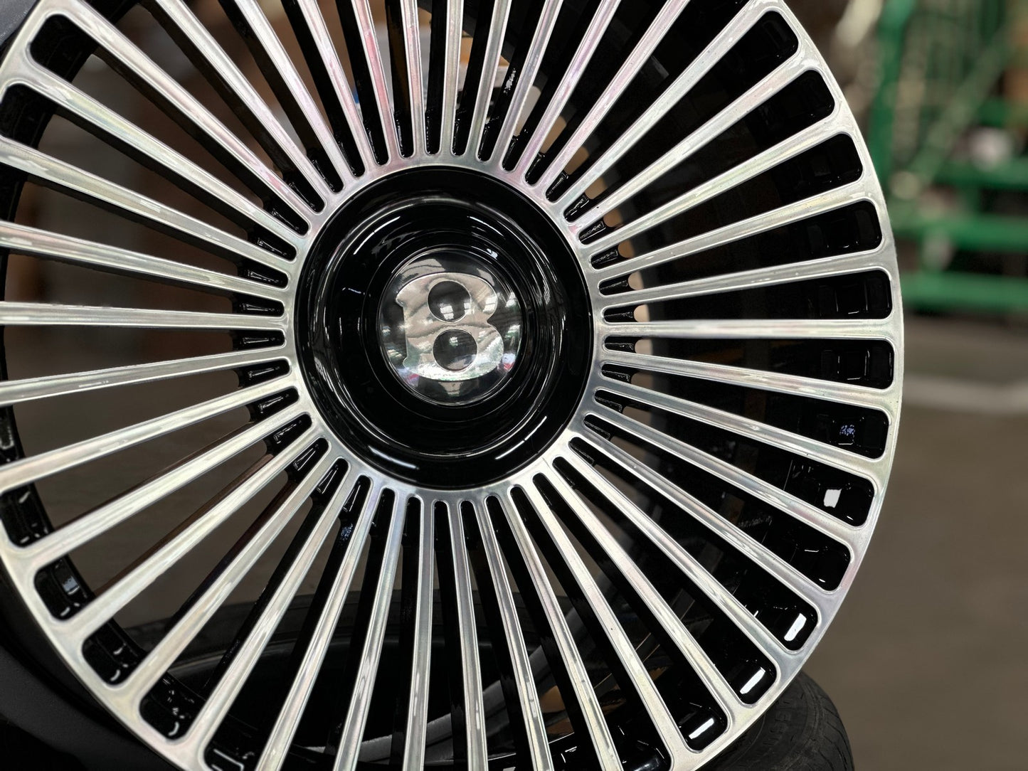 New 21X9.5 ET32 Overdrive Forged Mansory Rim (4 wheel) Gloss Black PF 5X112