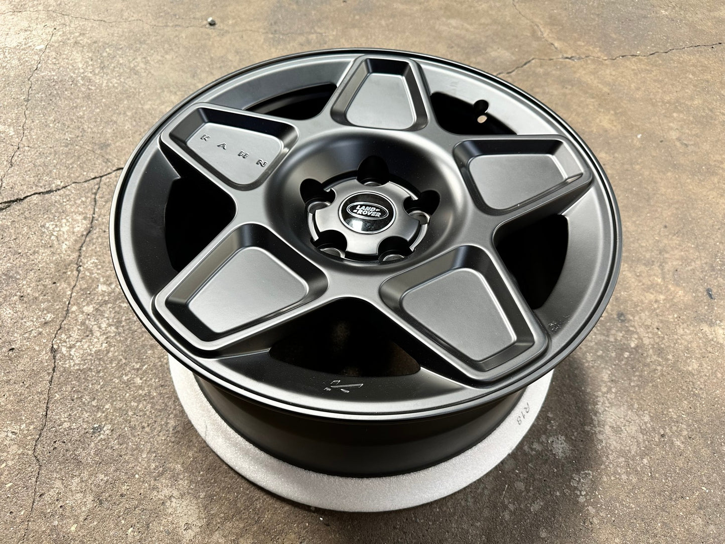 New 18X8.5 ET30 Overdrive Forged Rim (5 wheel) Matt Black 5X120