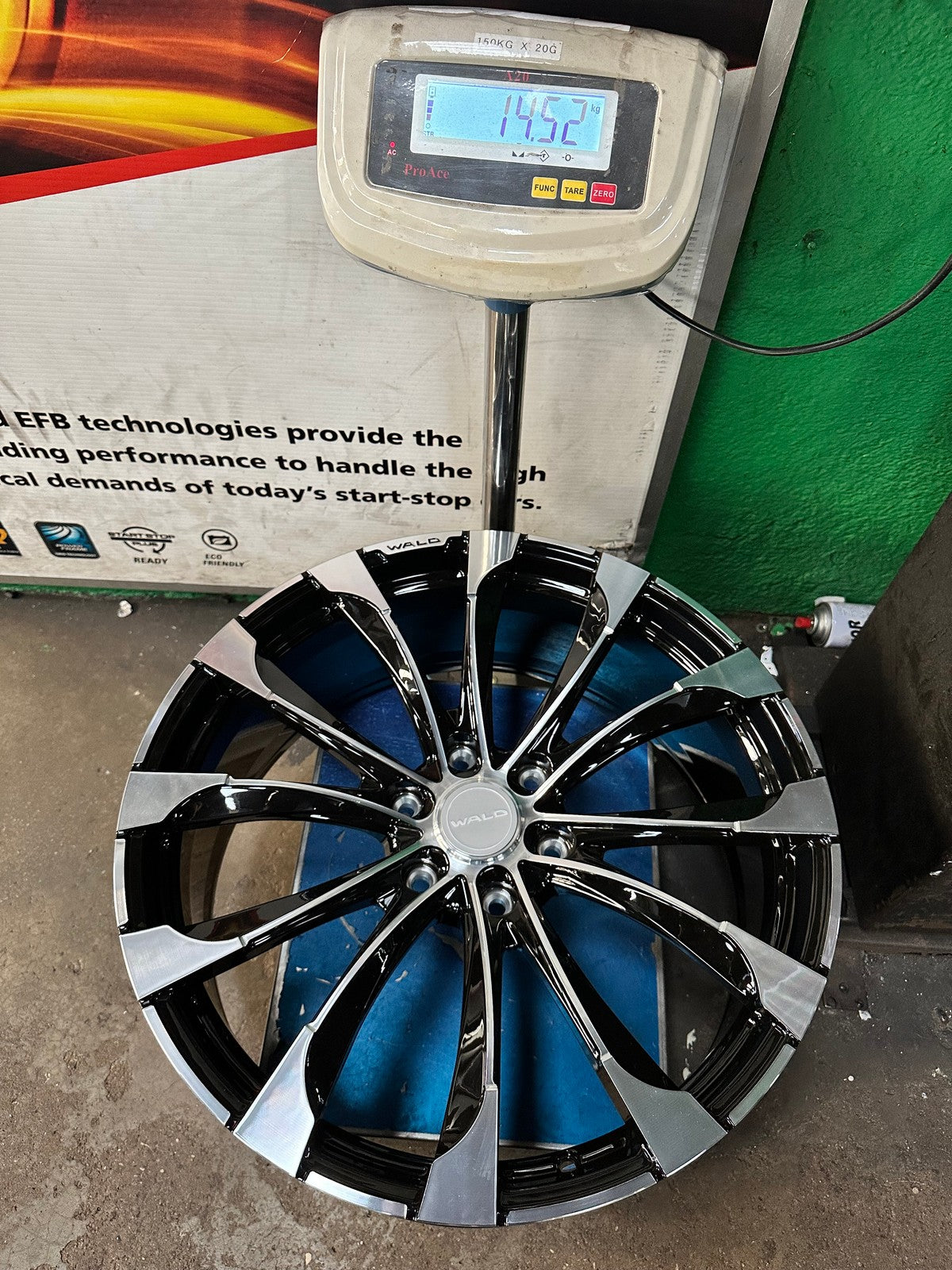 New 22X9 ET45 Overdrive Forged Wald Rim (4 wheel) Gloss Black 6X139.7