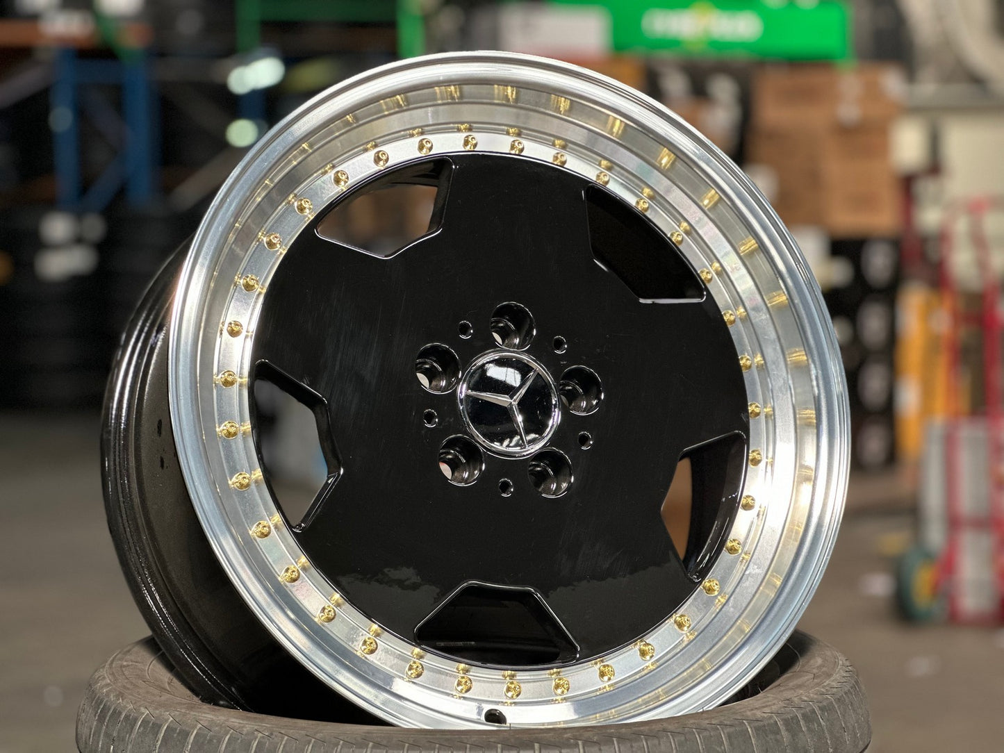 New 18X8 ET35 Mercedes Design Aero Classic Rim (4 wheel) Gloss Black 5X112