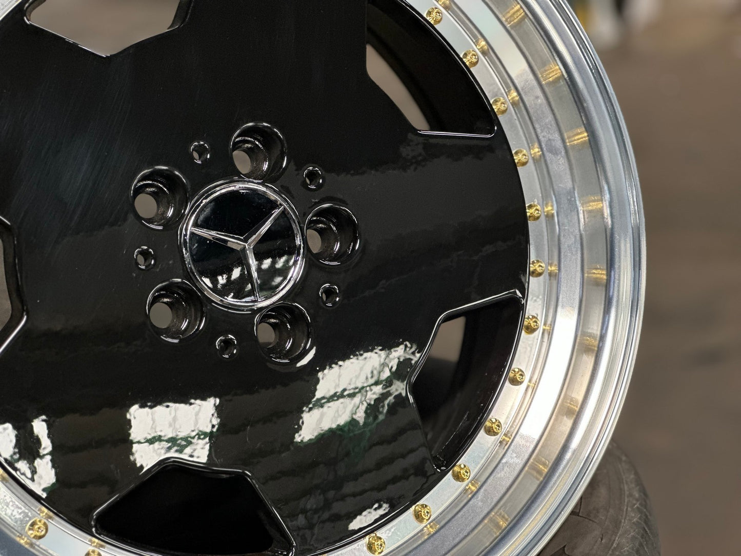 New 18X8 ET35 Mercedes Design Aero Classic Rim (4 wheel) Gloss Black 5X112