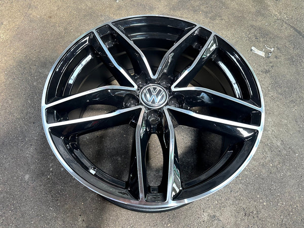 New 17X7.5 ET42 VW Design Polo Rim (4 wheel) Gloss Black PF 5X100