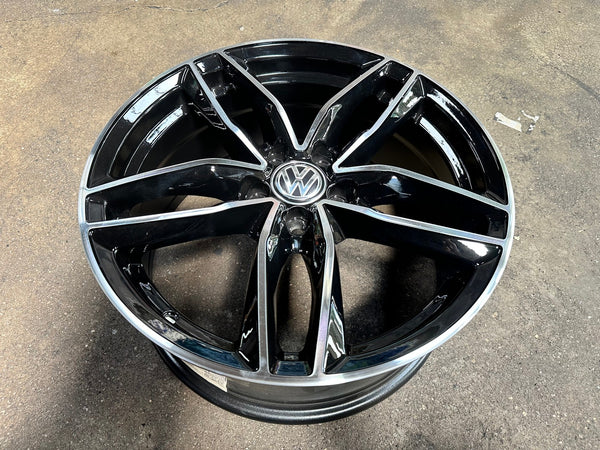 New 17X7.5 ET42 VW Design Polo Rim (4 wheel) Gloss Black PF 5X100