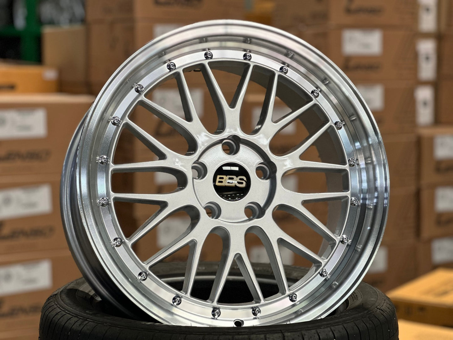 New 18X8 ET38 BBS LM Design Rim (4 wheel) Gloss Silver 5X112