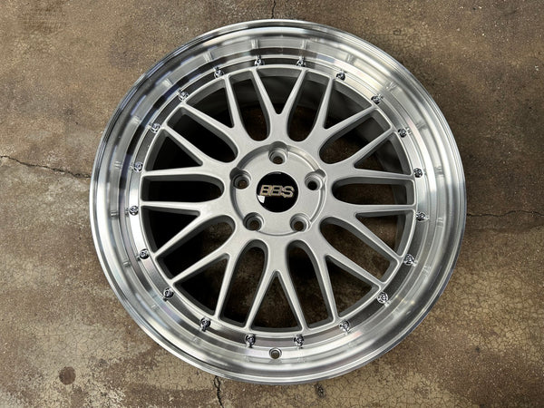 New 18X8 ET38 BBS LM Design Rim (4 wheel) Gloss Silver 5X112