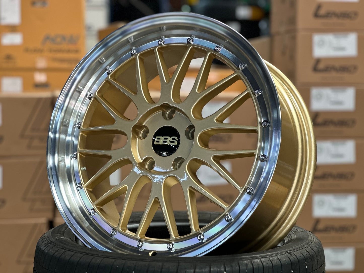 New 18X8 ET38 BBS LM Design Rim (4 wheel) Gloss Gold 5X112