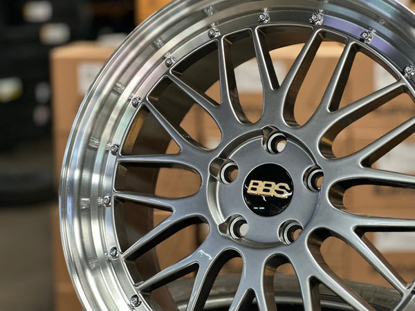 New 18X8 ET38 BBS LM Design Rim (4 wheel) Hyper Black 5X112