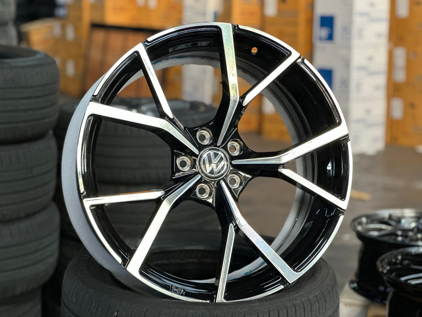 New 20X8.5 ET35 Overdrive Forged R Line Rim (4 wheel) Gloss Black PF 5X112