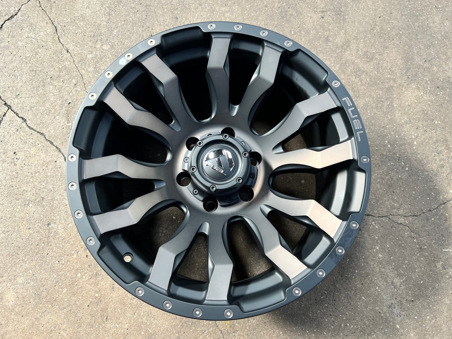 New 18X9 ET-12 Fuel Rim (4 wheel) Black 6X139.7