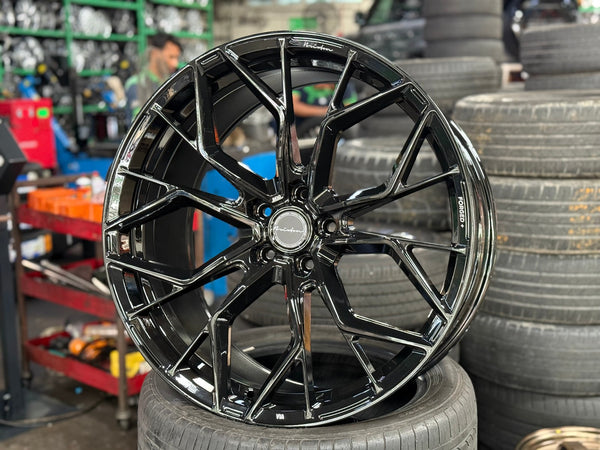 New 22X10.5 ET35 Brixton Forged RF10 Rim (4 wheel) Gloss Black 5X120