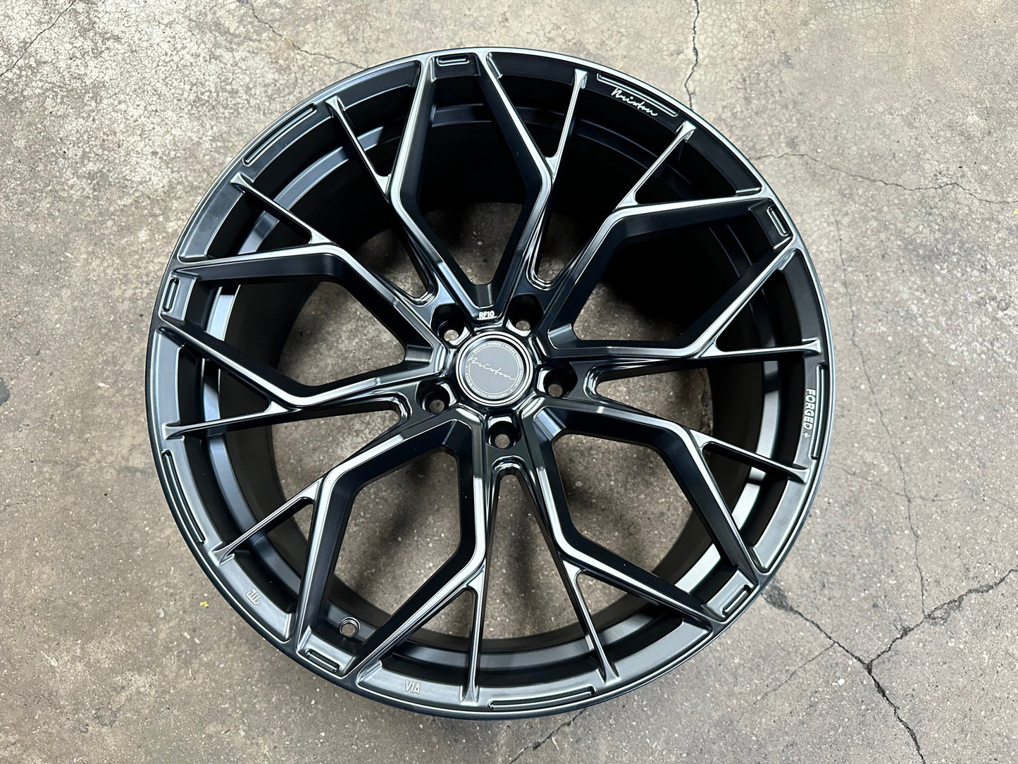 New 22X10.5 ET35 Brixton Forged RF10 Rim (4 wheel) Matt Black 5X120