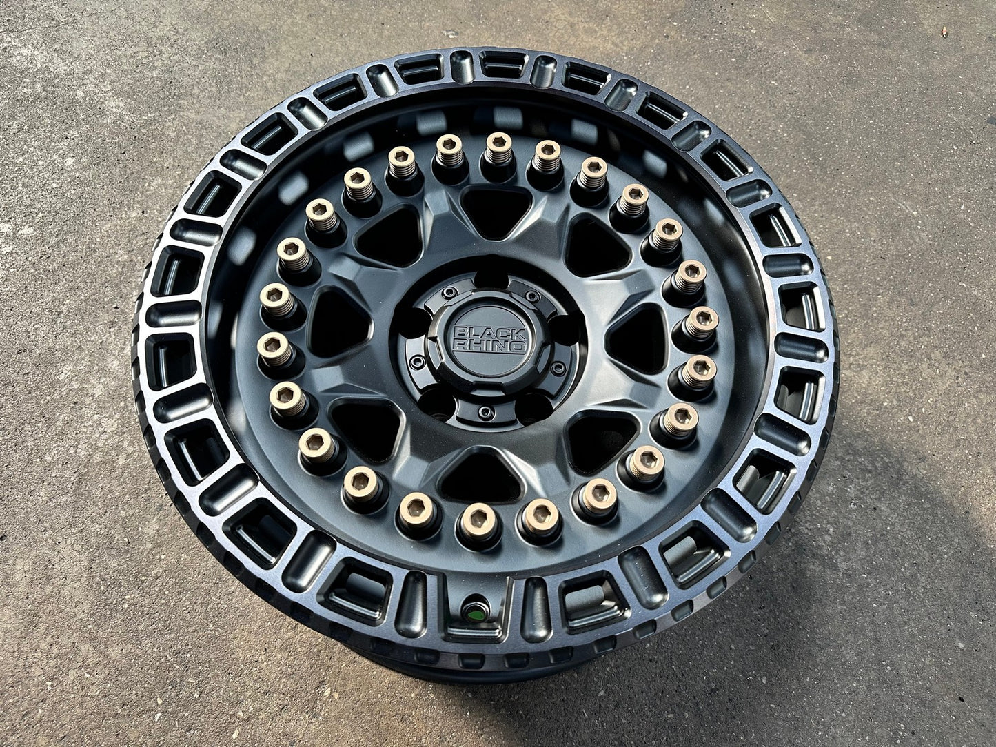 New 17X8.5 ET-34 Black Rhino Carbine Rim (5 wheel) Matt Black 5X127