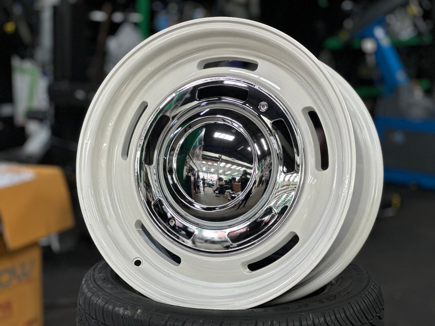 New 17X8 ET0 Dean Cross Rim (4 wheel) Gloss White 5X150