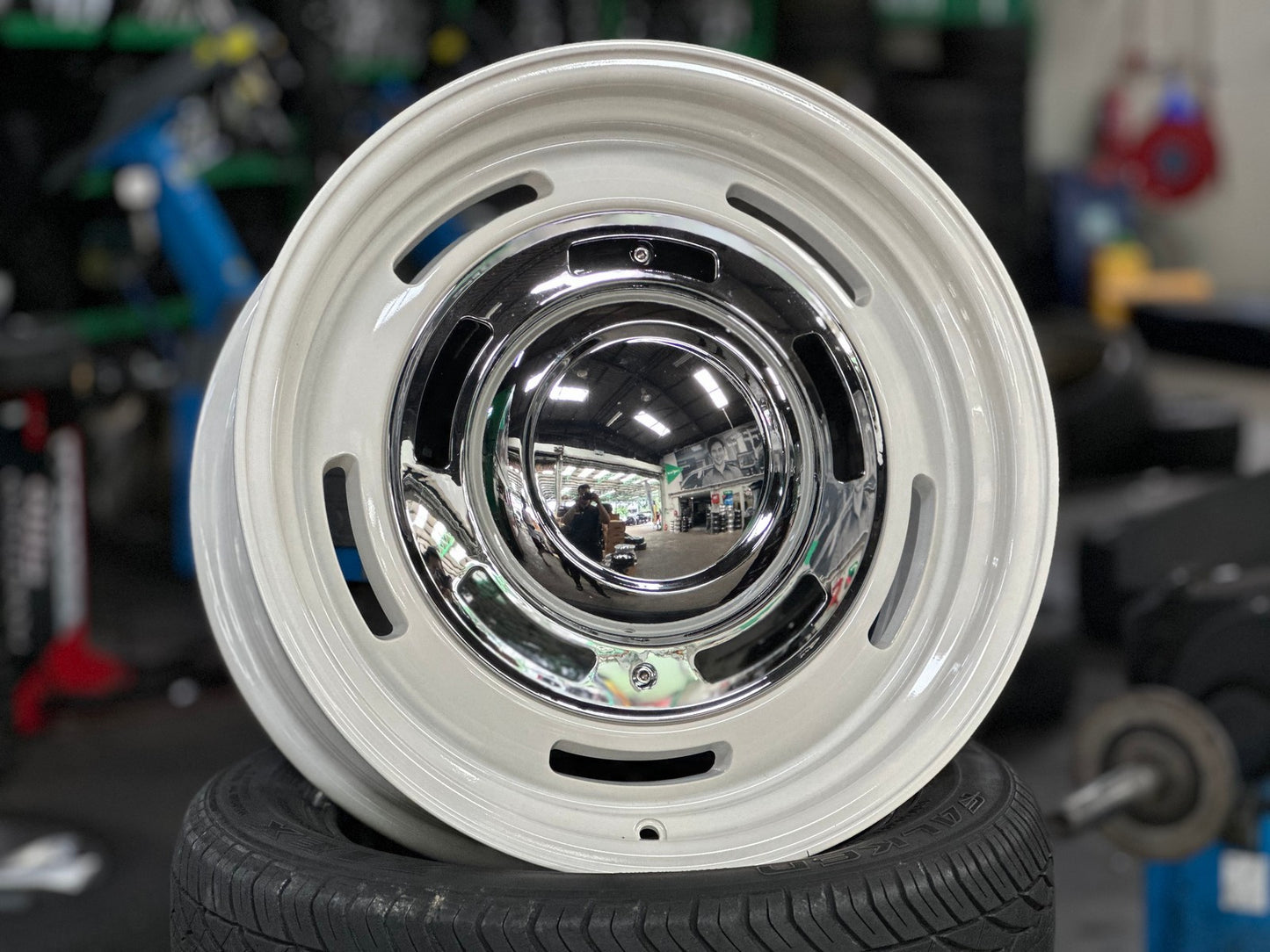 New 17X8 ET0 Dean Cross Rim (4 wheel) Gloss White 6X114.3