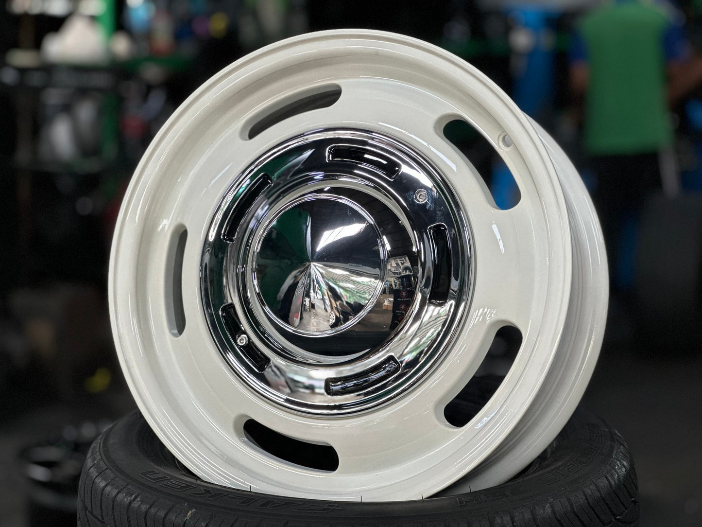 New 16X5.5 ET20 Dean Cross Rim (5 wheel) Gloss White 5X139.7