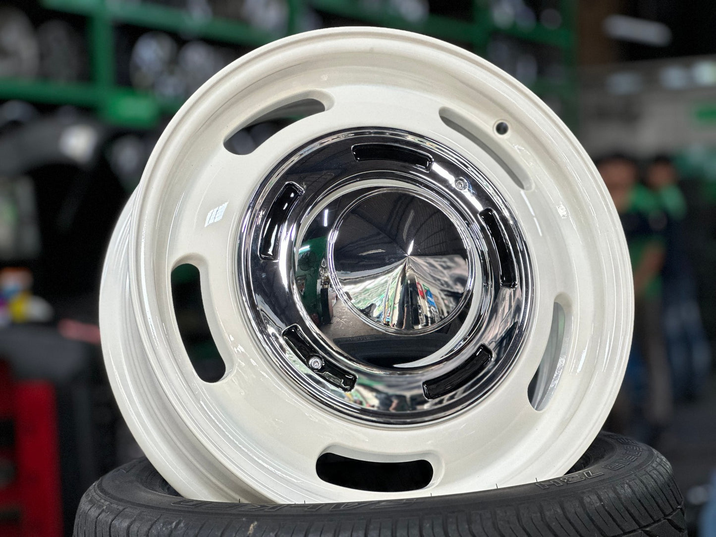 New 16X5.5 ET20 Dean Cross Rim (5 wheel) Gloss White 5X139.7