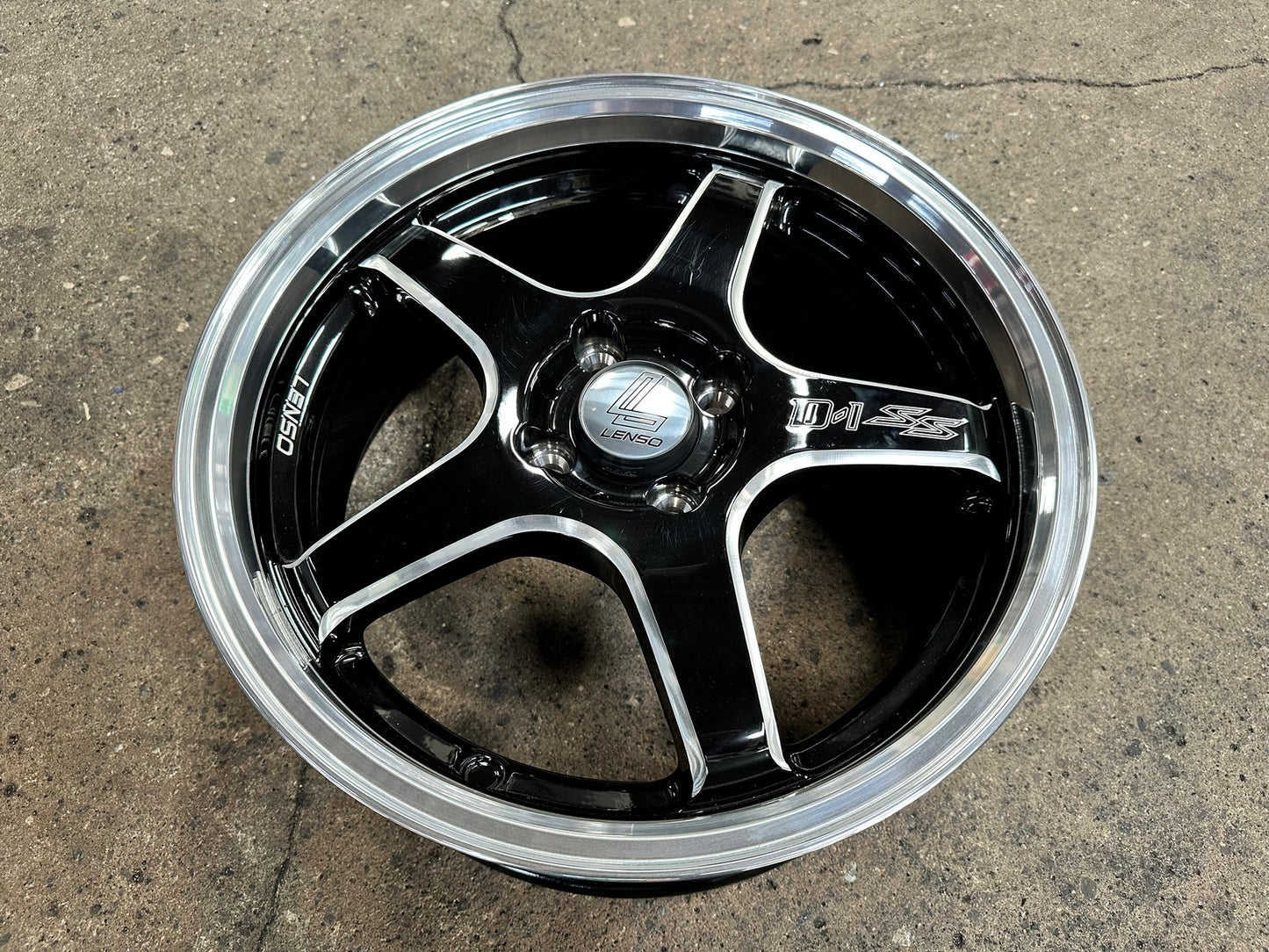 New 16X7 ET35 Lenso D1SS Rim (4 wheel) Gloss Black 4X100