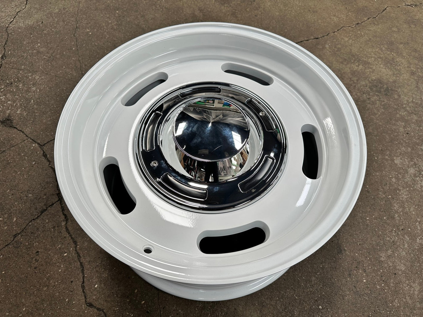 New 17X9 ET0 Dean Cross Rim (4 wheel) Gloss White 6X139.7