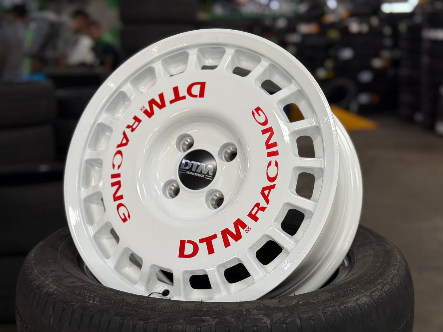 New 15X7 ET38 Lenso DTM Rim (4 wheel) Gloss White 4X100
