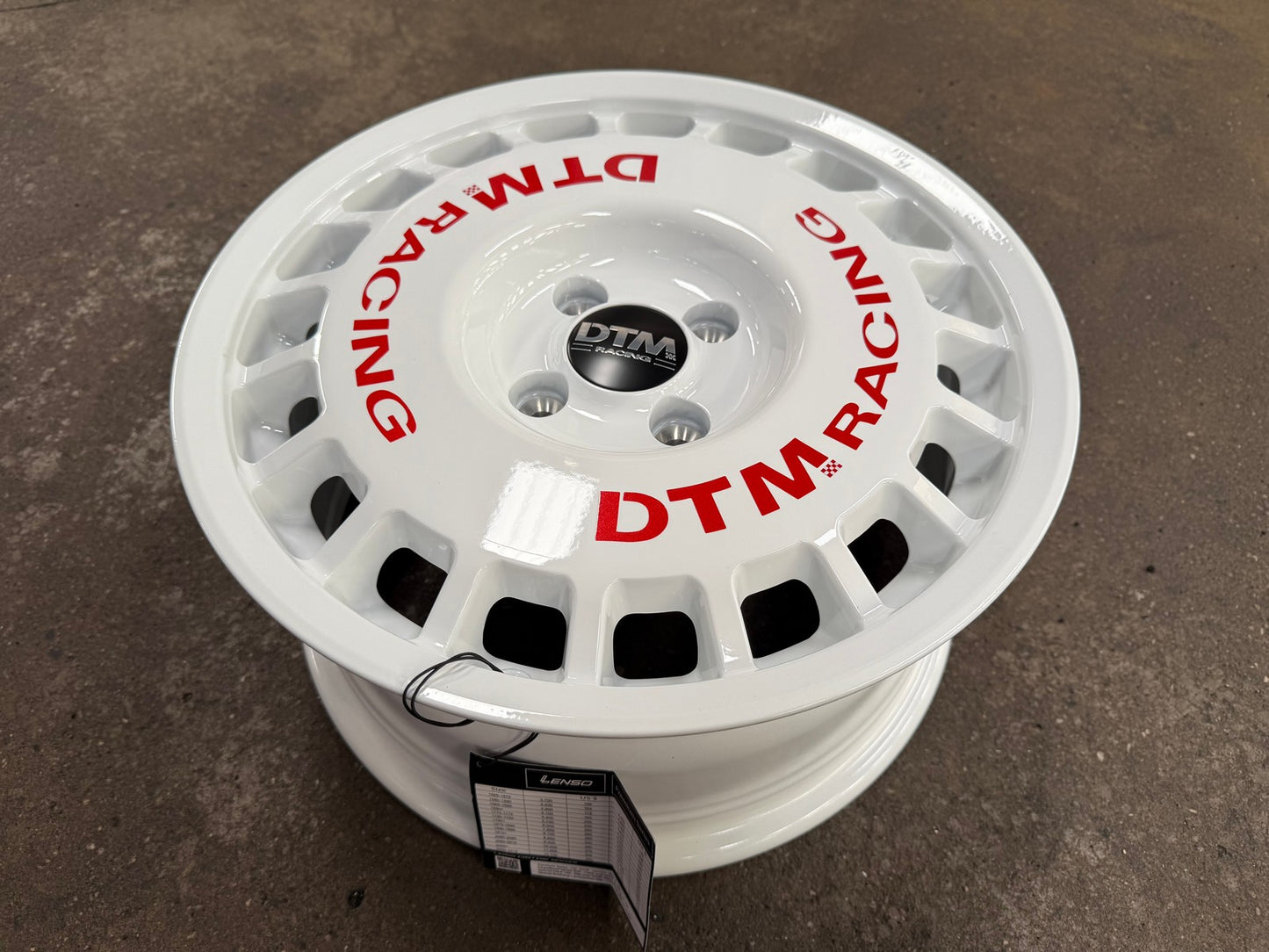 New 15X7 ET38 Lenso DTM Rim (4 wheel) Gloss White 4X100