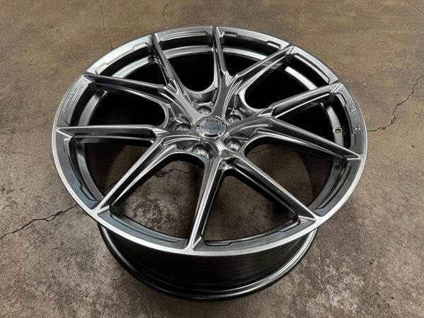 New 19X8.5 ET35 HRE Design Rim (4 wheel) Gloss Silver 5X108