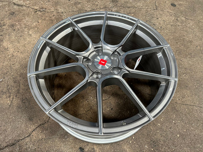 New 19X8.5 ET43 Ispiri FFP6 Rim (4 wheel) Gloss Gunmetal 5X114.3