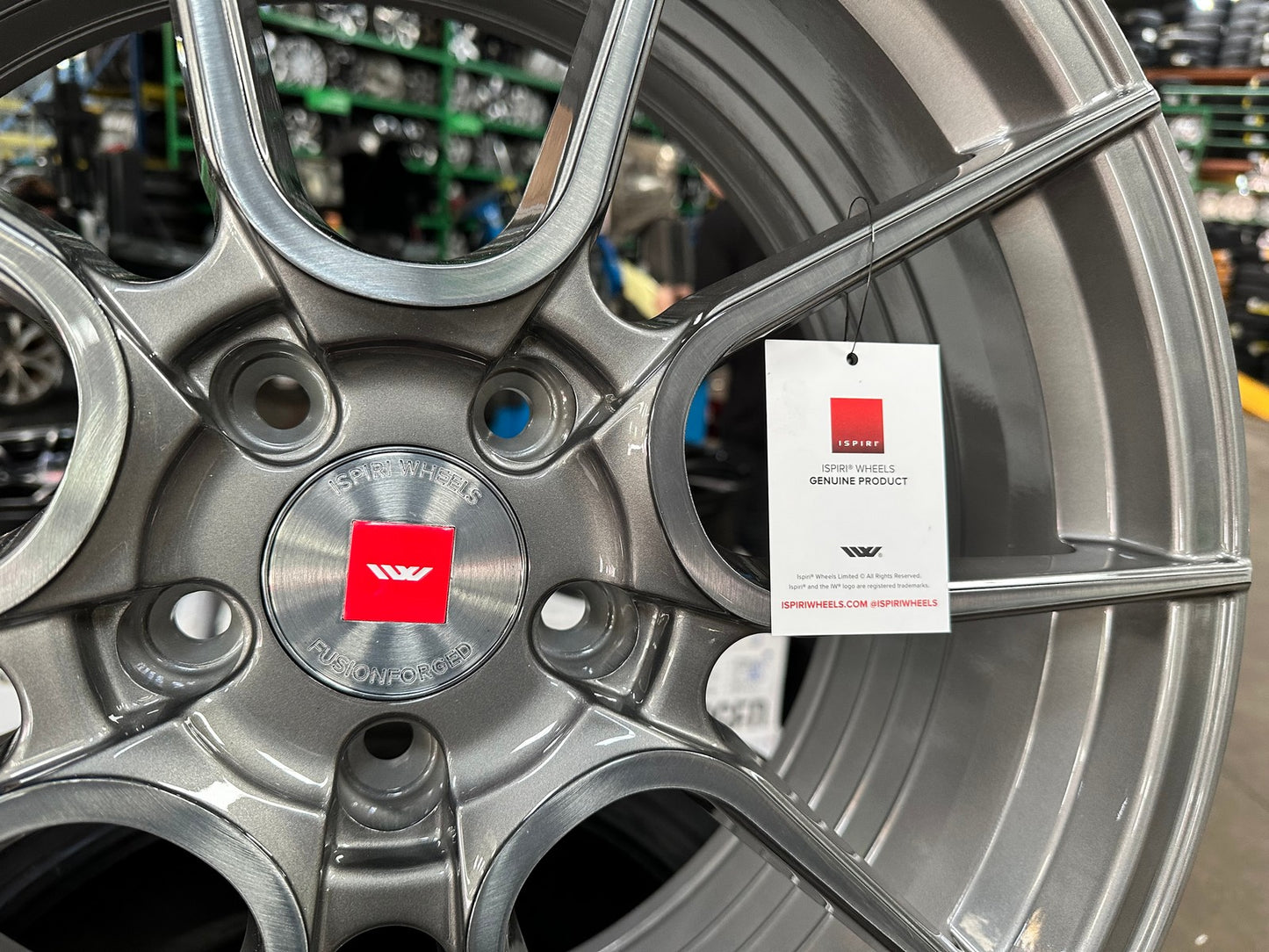 New 19X8.5 ET43 Ispiri FFP6 Rim (4 wheel) Gloss Gunmetal 5X114.3