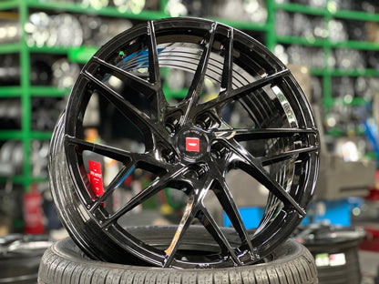 New 19X8.5 ET30 Ispiri FFRM Rim (4 wheel) Gloss Black 5X112