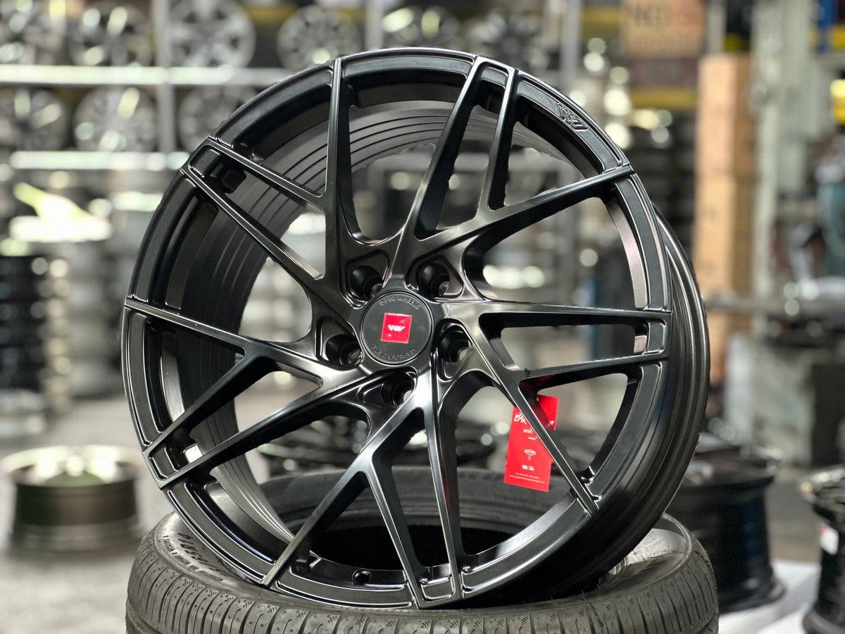 New 19X8.5 ET30 Ispiri FFRM Rim (4 wheel) Matt Black 5X114.3