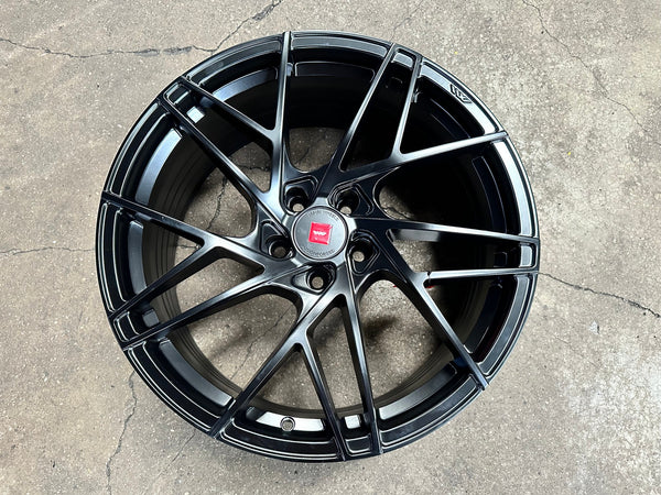 New 19X8.5 ET30 Ispiri FFRM Rim (4 wheel) Matt Black 5X114.3