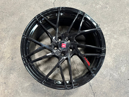 New 19X8.5 ET43 Ispiri FFRM Rim (4 wheel) Gloss Black 5X112