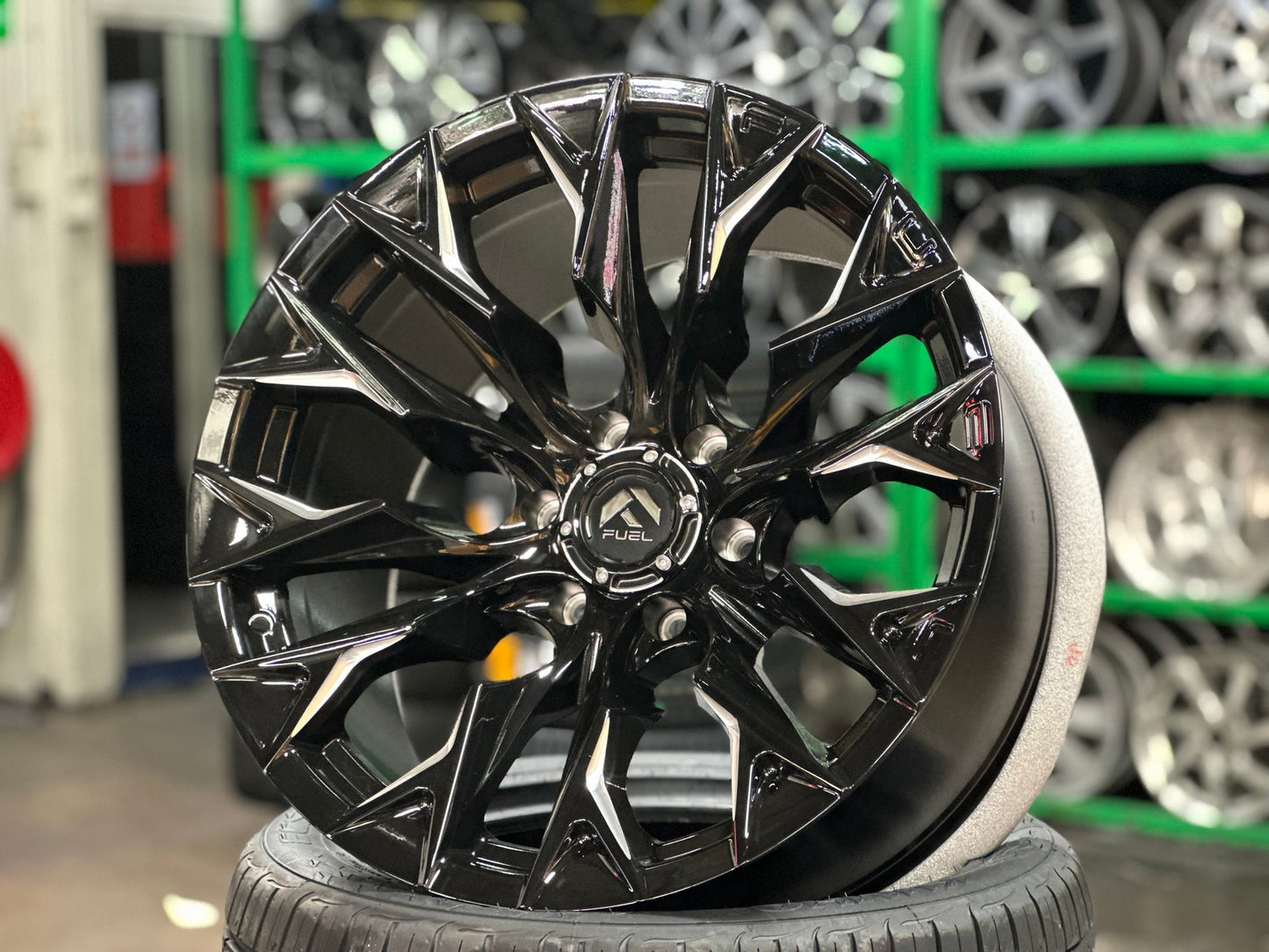 New 20X10 ET-18 Fuel Rim (4 wheel) Gloss Black 6X139.7