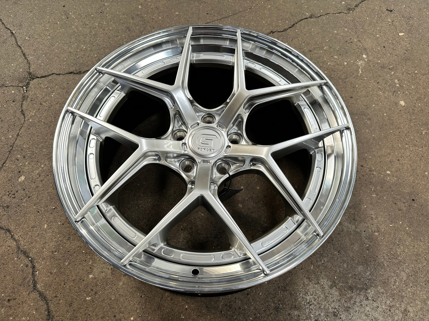 New 19X8.5 ET43 G Forged GF01 Rim (4 wheel) Gloss Silver 5X114.3