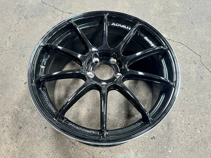 New 18X8.5 ET35 G Forged RS3 Rim (4 wheel) Gloss Black 5X112