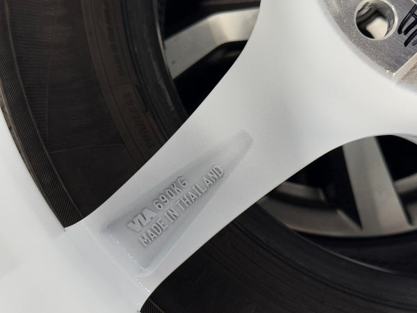 New 18X8.5 ET44 G Forged TC4 Rim (4 wheel) Gloss White 5X114.3