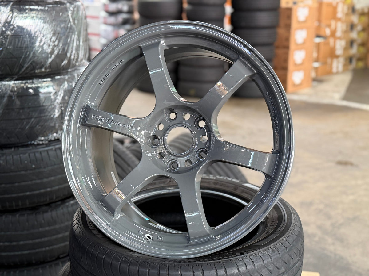 New 18X9.5 ET38 RAYS Gramlight 57 Rim (4 wheel) Gloss Grey 5X120