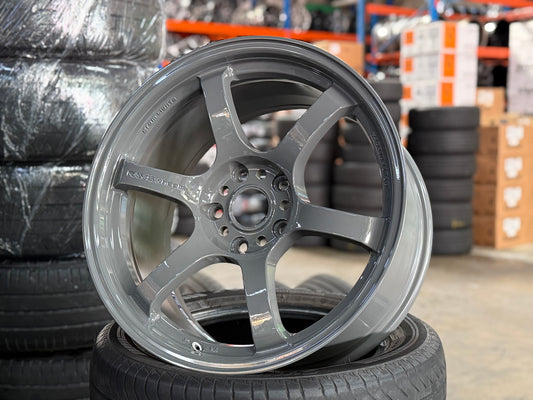 New 18X9.5 ET38 RAYS Gramlight 57 Rim (4 wheel) Gloss Grey 5X120