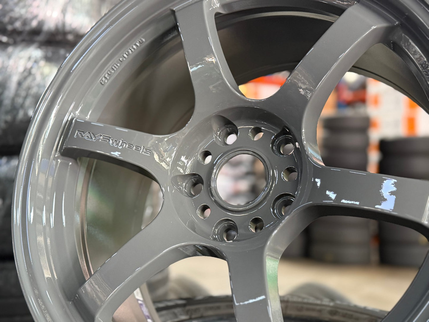 New 18X9.5 ET38 RAYS Gramlight 57 Rim (4 wheel) Gloss Grey 5X120