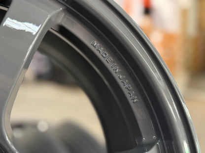 New 18X9.5 ET38 RAYS Gramlight 57 Rim (4 wheel) Gloss Grey 5X120