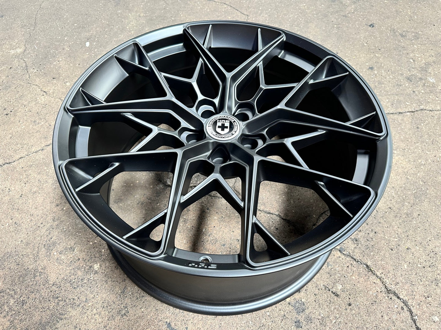 New 21X9.5 ET30 HRE FF10 Rim (4 wheel) Matt Black 5X112