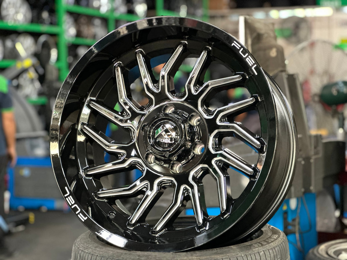 New 20X10 ET-18 Fuel Hurricane Rim (4 wheel) Gloss Black 6X139.7