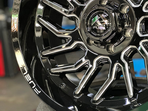 New 20X10 ET-18 Fuel Hurricane Rim (4 wheel) Gloss Black 6X139.7