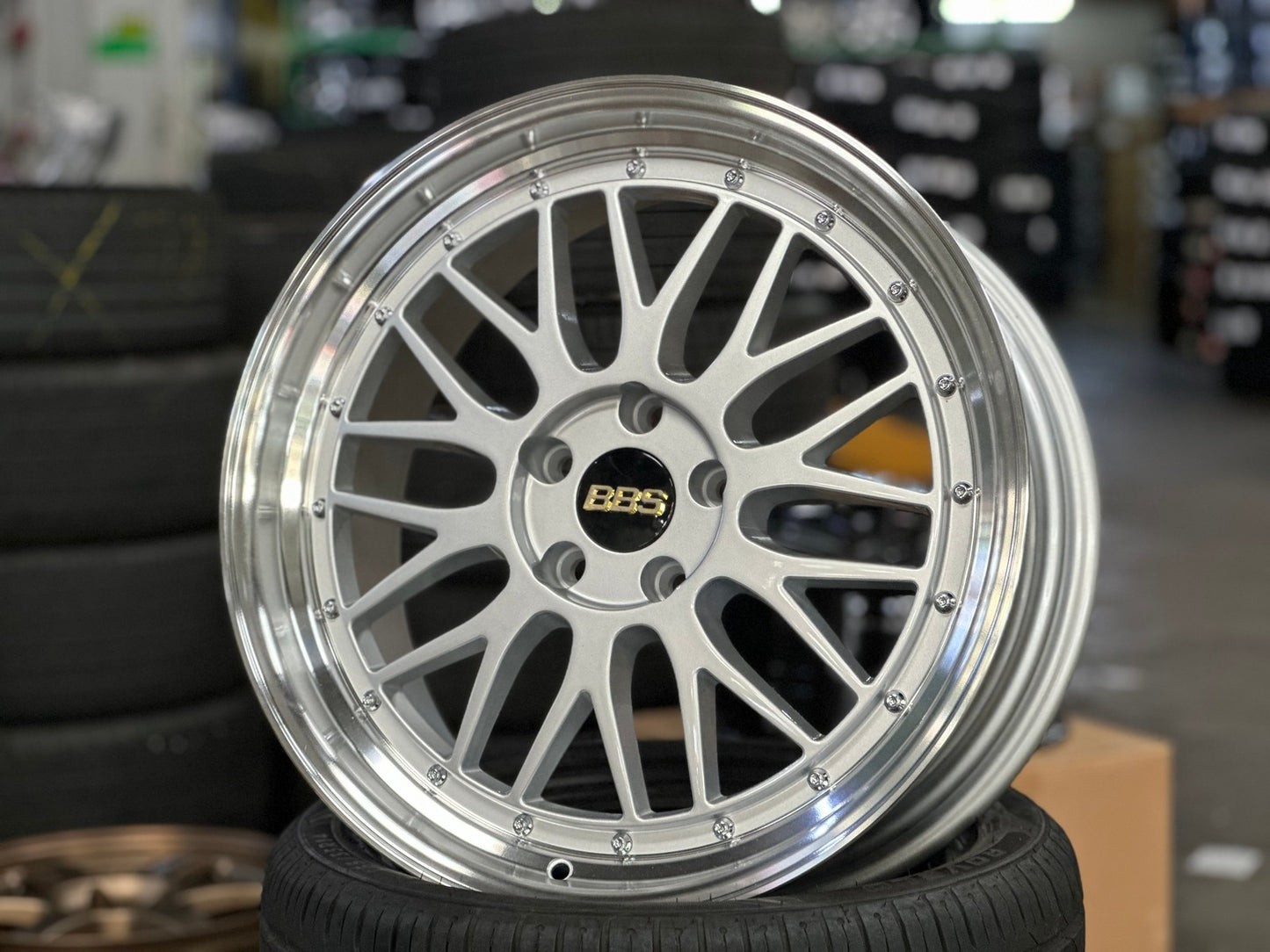 New 19X8.5 ET38 BBS LM Design Rim (4 wheel) Gloss Silver 5X112