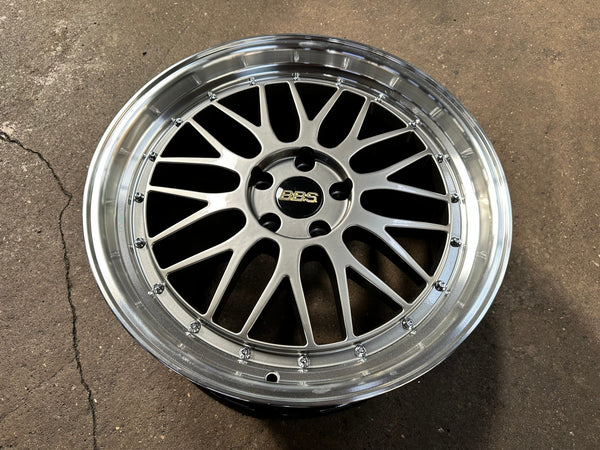 New 19X8.5 ET38 BBS LM Design Rim (4 wheel) Hyper Black 5X114.3